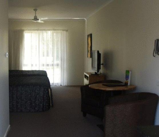 Tocumwal Golf Resort Экстерьер фото