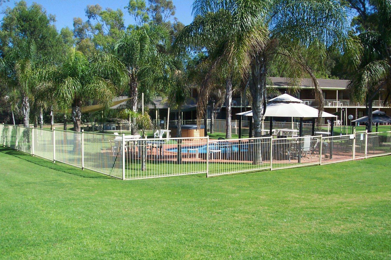 Tocumwal Golf Resort Экстерьер фото