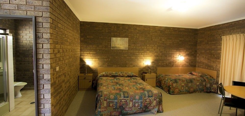 Tocumwal Golf Resort Экстерьер фото